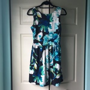 Low Back floral Dress🖤